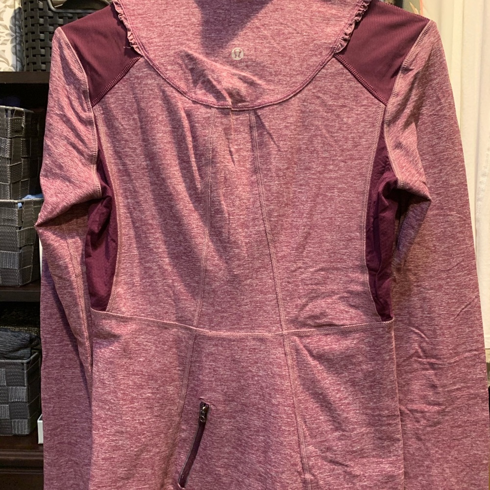 Lululemon Pullover Size 6